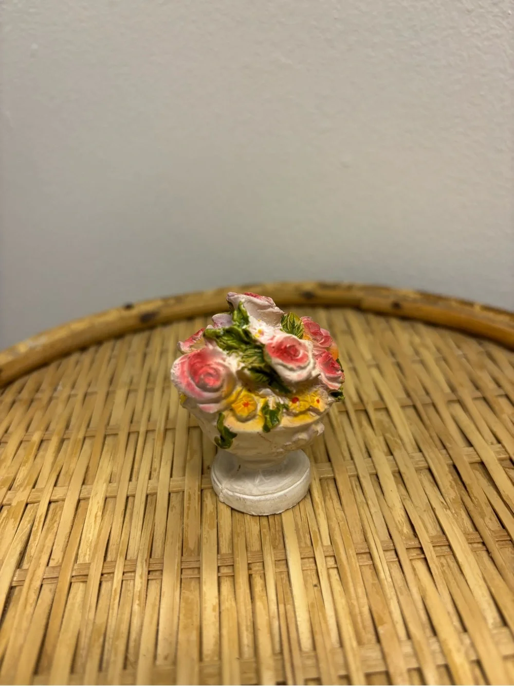 Decorative Pink Rose Bowl Figurine